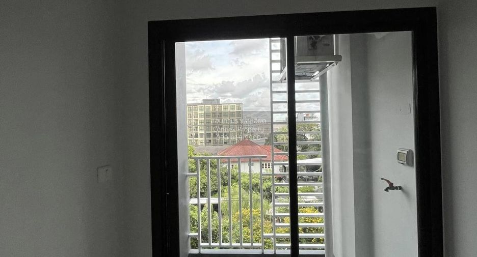 For sale 1 bed condo in Bang Na, Bangkok