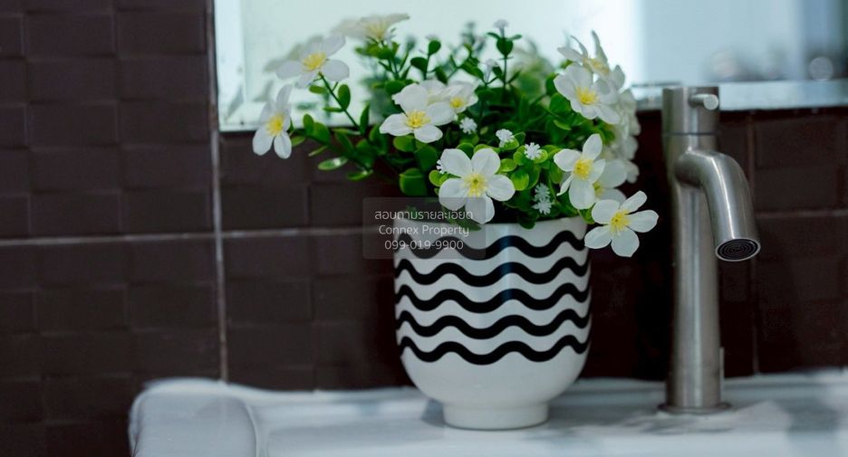 For sale 3 bedrooms townhouse in Krathum Baen, Samut Sakhon