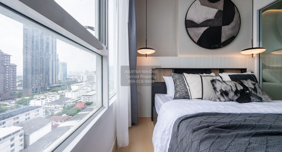 For sale 1 bed condo in Phra Khanong, Bangkok