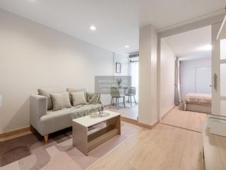 For sale 1 bed condo in Bangkok Noi, Bangkok