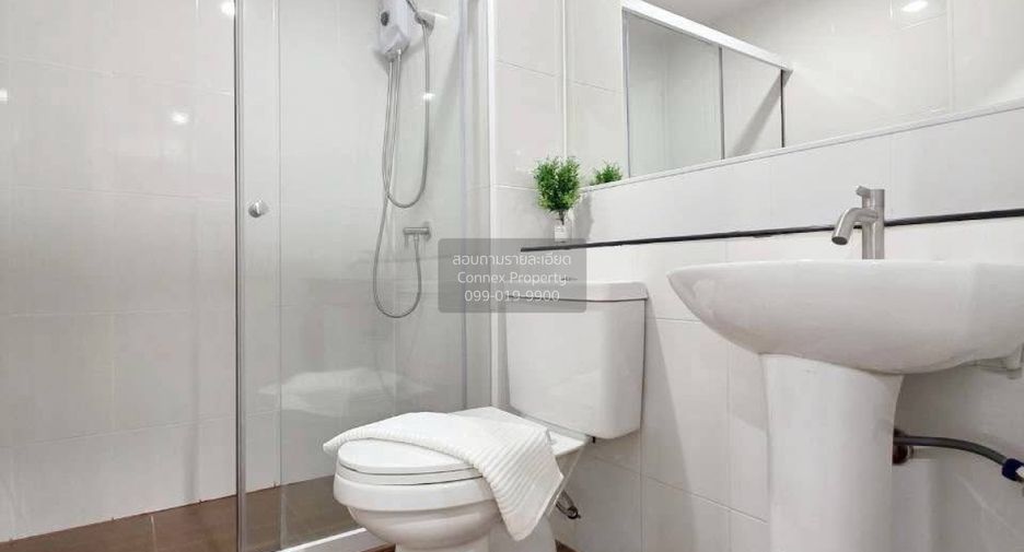 For sale 1 bed condo in Phra Khanong, Bangkok