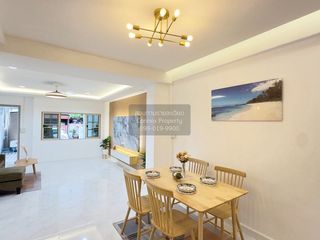 For sale 2 bedrooms townhouse in Khlong Sam Wa, Bangkok