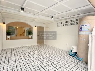 For sale 2 bedrooms townhouse in Khlong Sam Wa, Bangkok