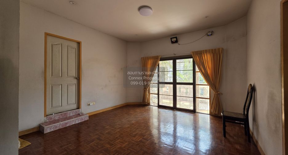À vendre 3 chambres maison à Pak Kret, Nonthaburi