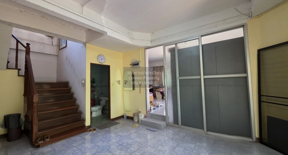 À vendre 3 chambres maison à Pak Kret, Nonthaburi