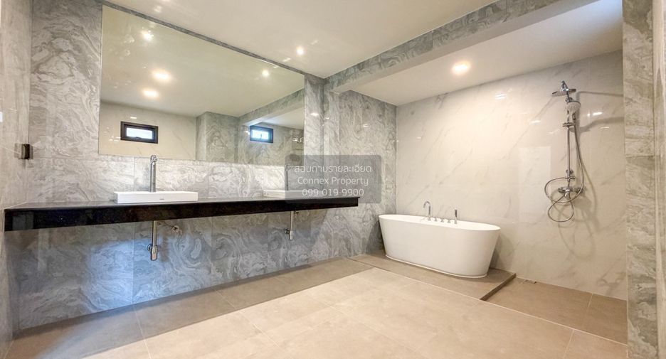 À vendre 4 chambres maison à Bang Yai, Nonthaburi