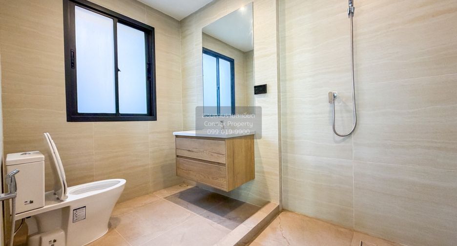 À vendre 4 chambres maison à Bang Yai, Nonthaburi