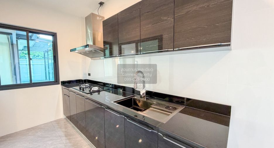 À vendre 4 chambres maison à Bang Yai, Nonthaburi