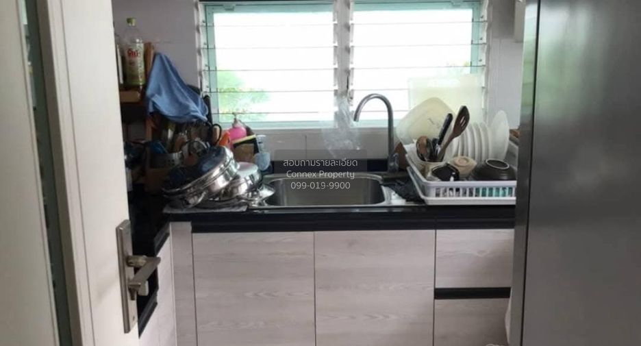 For sale 3 bedrooms house in Mueang Nonthaburi, Nonthaburi