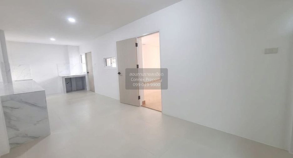 For sale 4 bedrooms house in Sai Mai, Bangkok