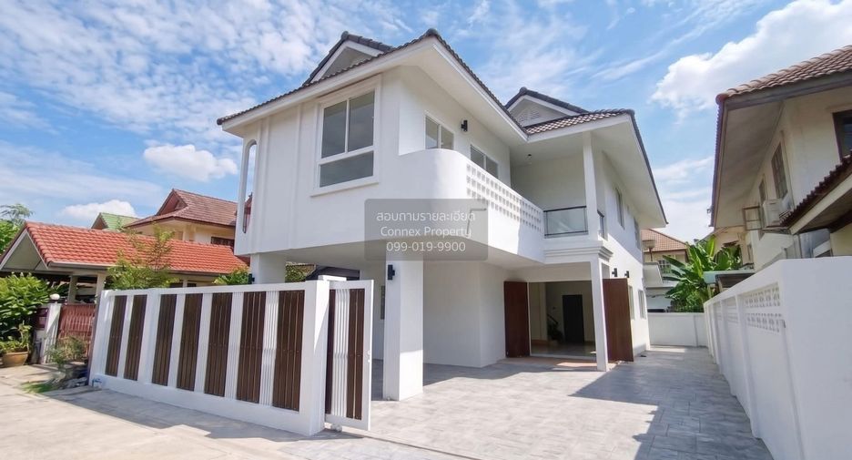 For sale 4 bedrooms house in Sai Mai, Bangkok