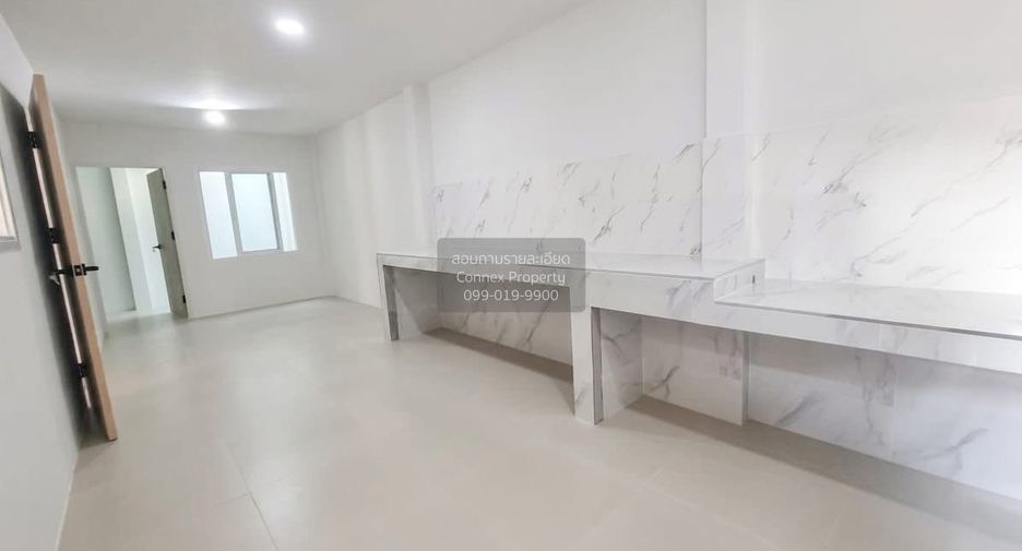 For sale 4 bedrooms house in Sai Mai, Bangkok