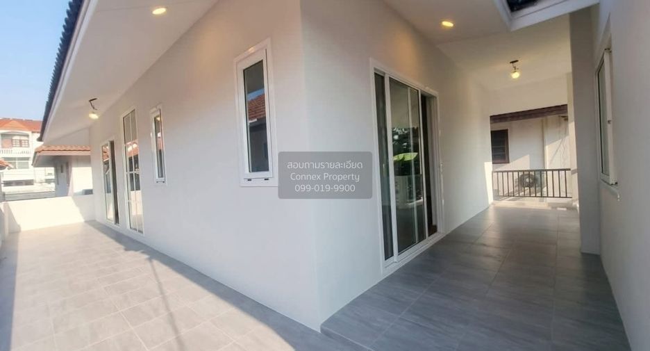 For sale 4 bedrooms house in Sai Mai, Bangkok