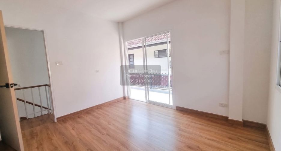 For sale 4 bedrooms house in Sai Mai, Bangkok
