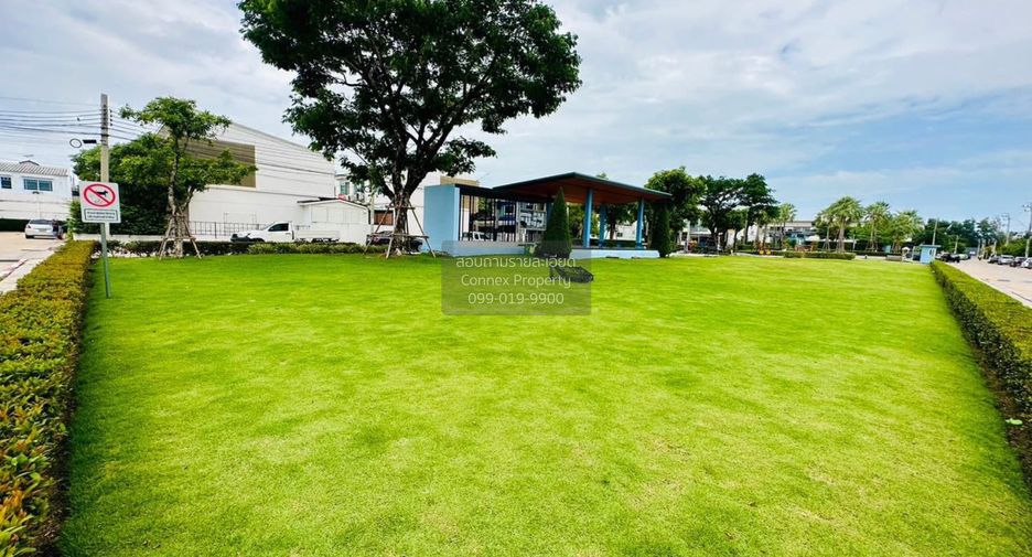 For sale 2 bedrooms townhouse in Thung Khru, Bangkok