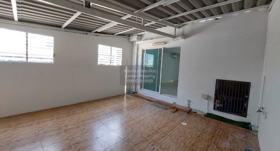 For sale 2 bedrooms townhouse in Thung Khru, Bangkok