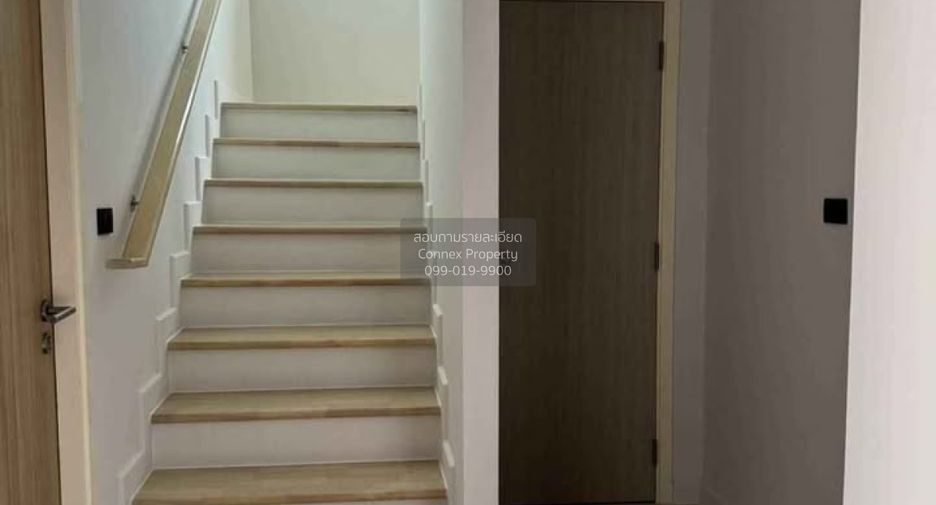 For sale 4 bedrooms house in East Pattaya, Pattaya