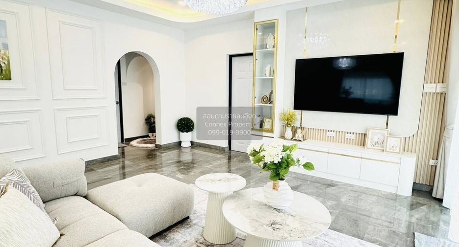 For sale 3 bedrooms house in East Pattaya, Pattaya