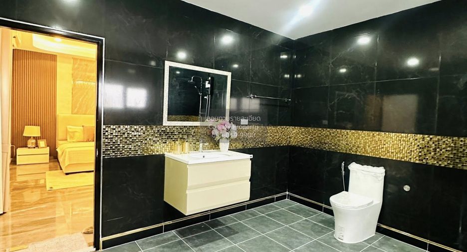 For sale 3 bedrooms house in East Pattaya, Pattaya