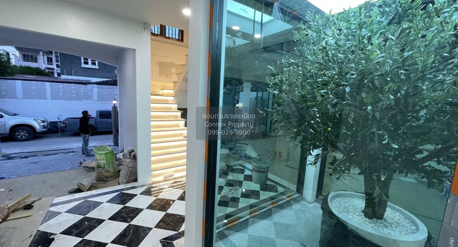 For sale 3 bedrooms house in Bueng Kum, Bangkok
