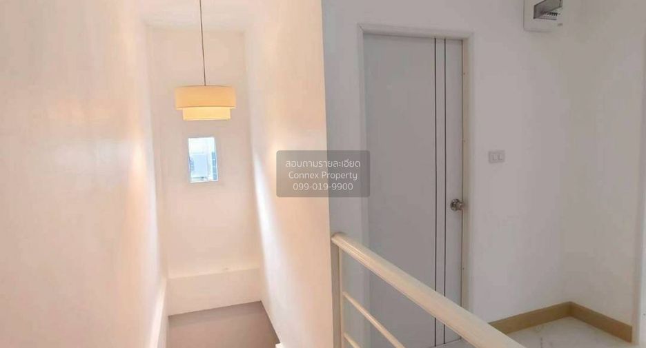 Casa adosada en venta de 4 habitaciones en Bang Bua Thong, Nonthaburi