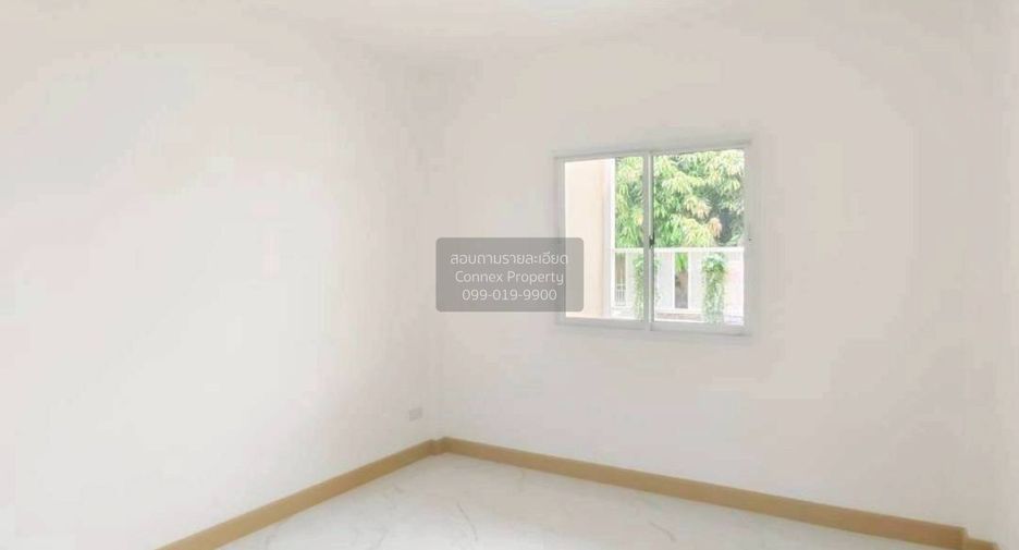 Casa adosada en venta de 4 habitaciones en Bang Bua Thong, Nonthaburi