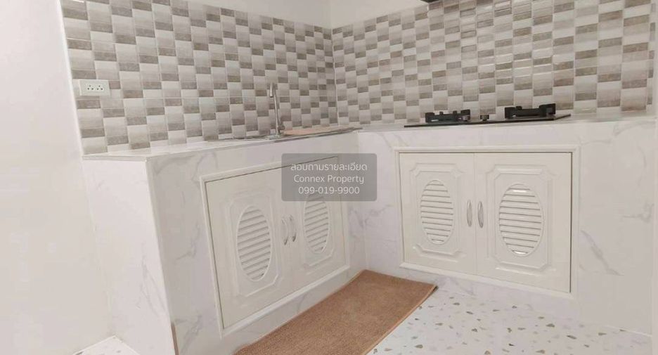 Casa adosada en venta de 4 habitaciones en Bang Bua Thong, Nonthaburi