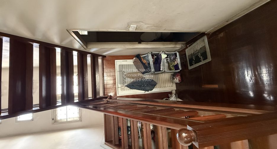 For sale 4 bedrooms house in Saphan Sung, Bangkok