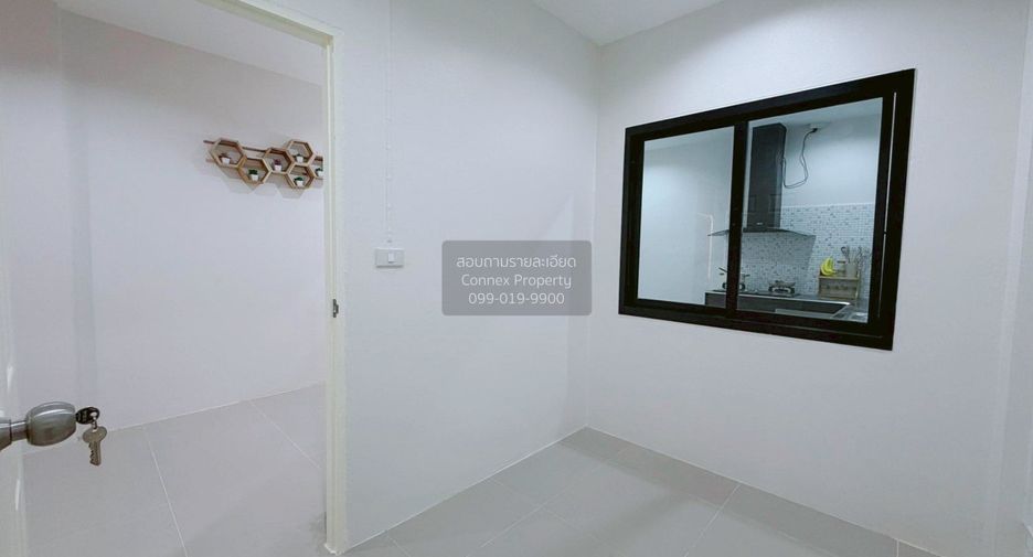 Casa adosada en venta de 5 habitaciones en Nong Khaem, Bangkok
