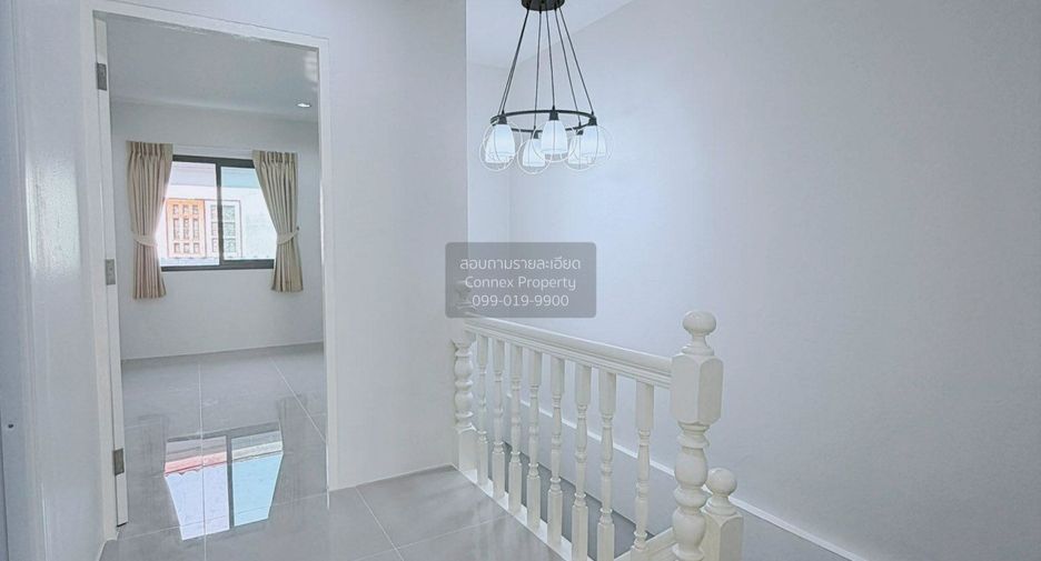 Casa adosada en venta de 5 habitaciones en Nong Khaem, Bangkok