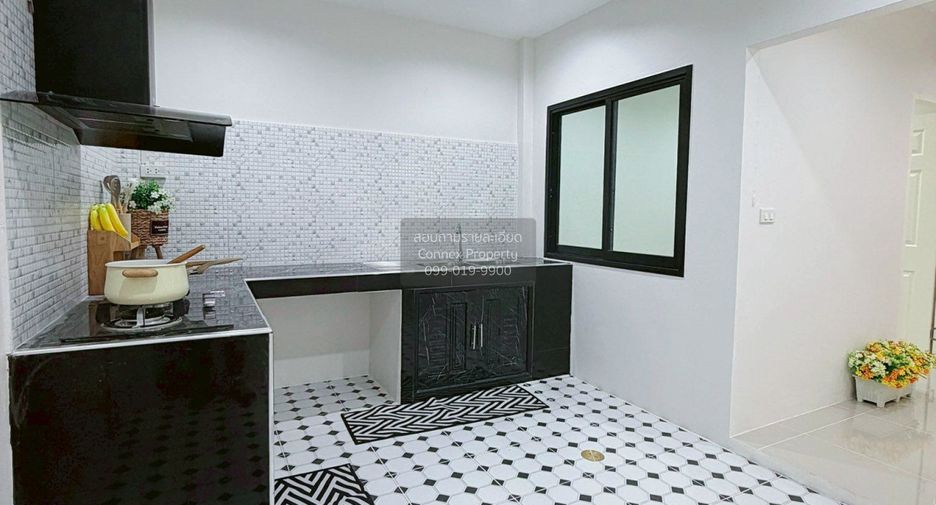 Casa adosada en venta de 5 habitaciones en Nong Khaem, Bangkok