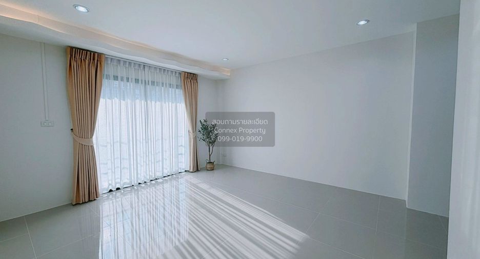 Casa adosada en venta de 5 habitaciones en Nong Khaem, Bangkok