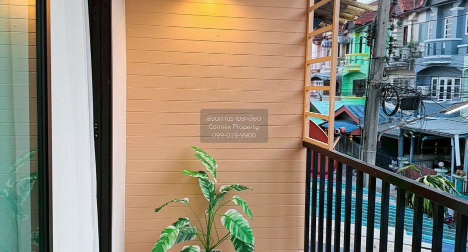 Casa adosada en venta de 5 habitaciones en Nong Khaem, Bangkok