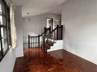 Casa en venta de 4 habitaciones en Bang Khen, Bangkok