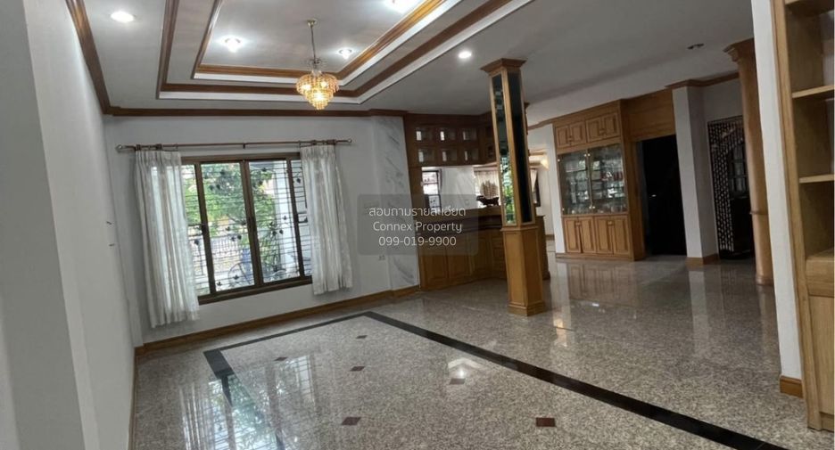 À vendre 4 chambres maison à Bang Khen, Bangkok