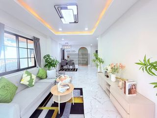 For sale 3 bedrooms townhouse in Lat Krabang, Bangkok