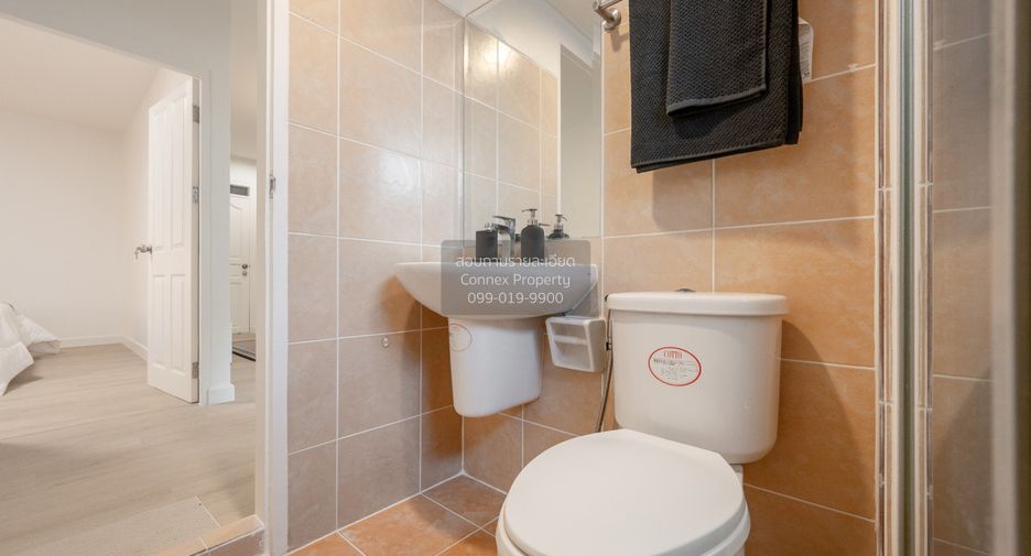 For sale 1 bed condo in Bang Na, Bangkok