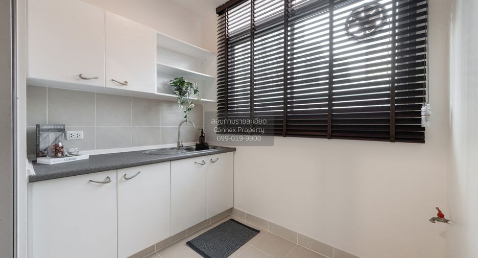 For sale 1 bed condo in Bang Na, Bangkok