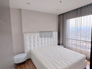 For sale 1 bed condo in Huai Khwang, Bangkok