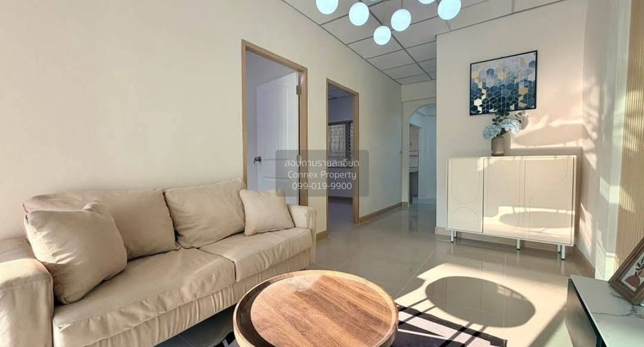 For sale 2 bedrooms townhouse in Bang Phli, Samut Prakan