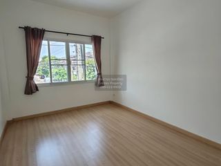 For sale 3 bedrooms townhouse in Pak Kret, Nonthaburi