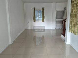For sale 3 bedrooms townhouse in Pak Kret, Nonthaburi