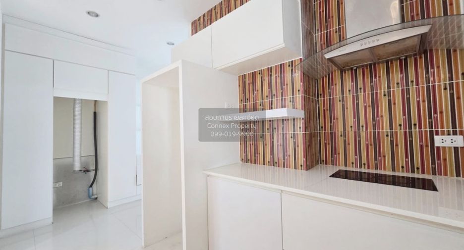 For sale 2 bedrooms condo in Ratchathewi, Bangkok