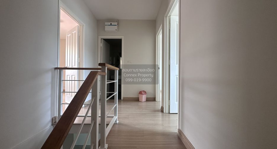 For sale 1 bed townhouse in Mueang Pathum Thani, Pathum Thani