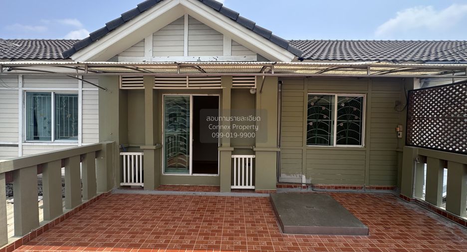 For sale 1 bed townhouse in Mueang Pathum Thani, Pathum Thani