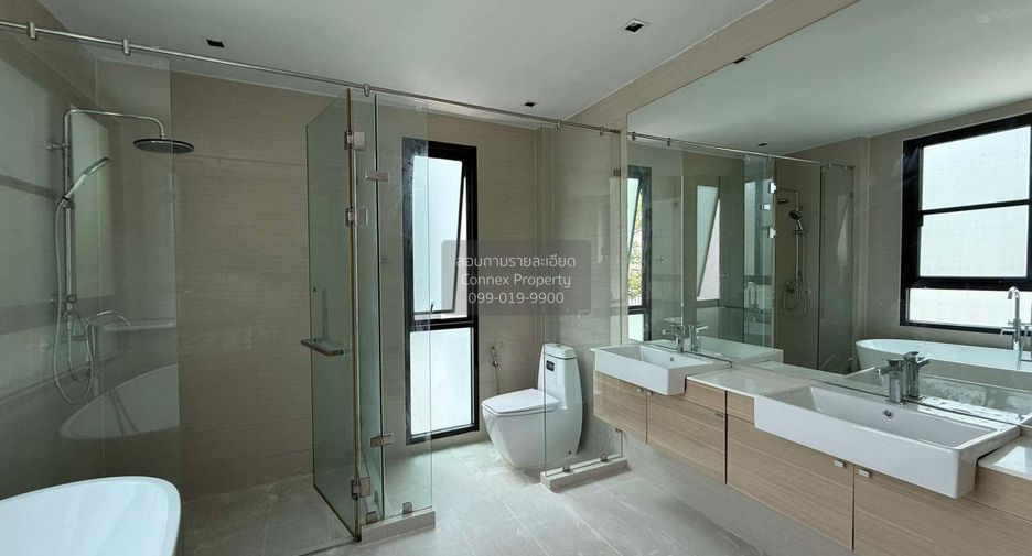 For sale 3 bedrooms house in Prawet, Bangkok