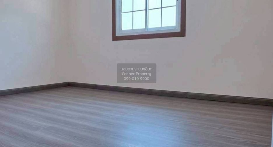 Casa adosada en venta de 4 habitaciones en Mueang Nonthaburi, Nonthaburi