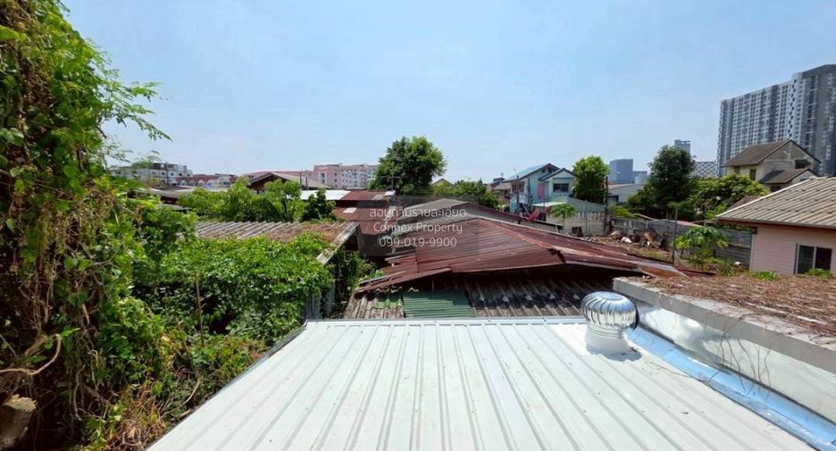 Casa adosada en venta de 4 habitaciones en Mueang Nonthaburi, Nonthaburi