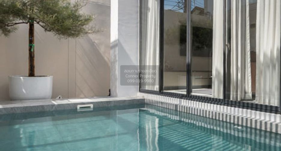 Haus zum Kauf mit 4 Zimmer in Lat Phrao, Bangkok