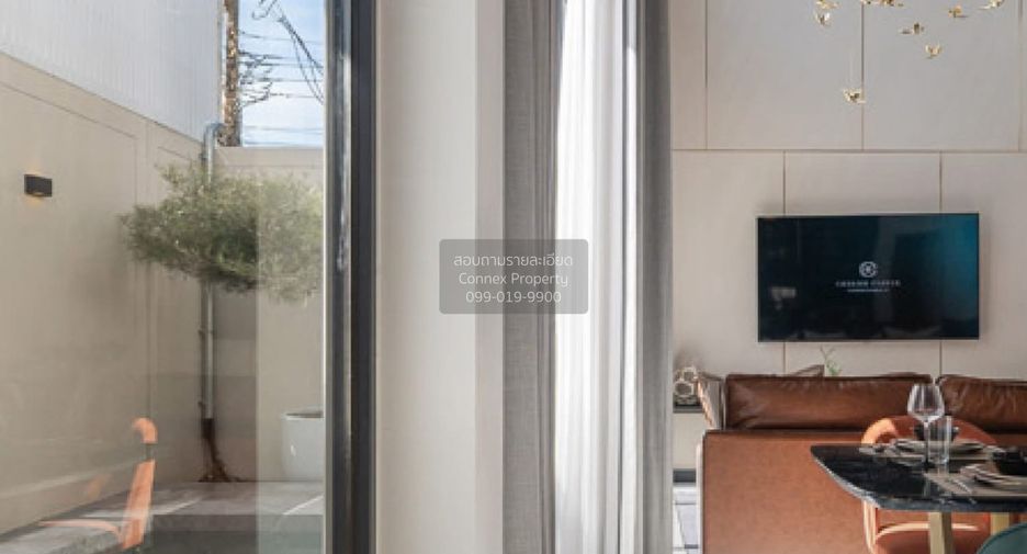Haus zum Kauf mit 4 Zimmer in Lat Phrao, Bangkok